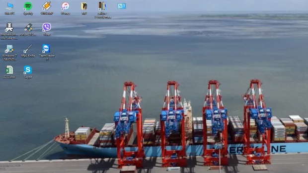 Екранна снимка към: Защо се получава прекалено "разтягане" на картината върху втория монитор (свързан с HDMI).