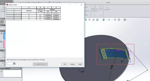 Екранна снимка към: Защо изчертава патерни по самия екструднат елемент