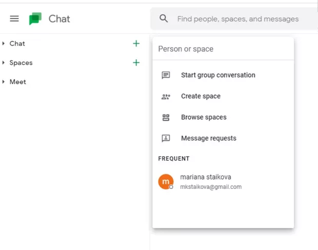 Екранна снимка към: Каква е причината? При мен, в Google Chat липсва Bots, a вместо Rooms - Spaces. Дали причината е във версията или на нещо друго? Каква