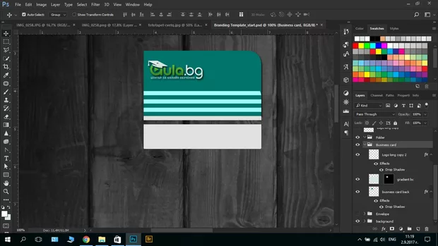 Екранна снимка към: Защо като изкам да дръпна градиента нагоре ми се мести самата визитка нагоре?