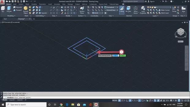 Екранна снимка към: Защо като задам Boundary маркирам между двете линий не ми прави региона между двете а на цяло.Начертах квадрата и с офсет направих външния.