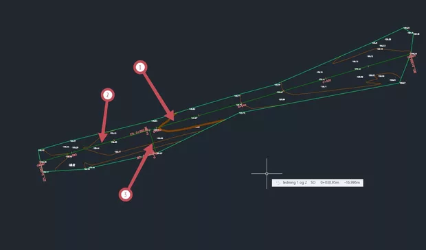 Екранна снимка към: Колко проектни оси се очаква да се начертаят за проект включващ 3 тръби за питейна вода и шахта, в която те се пресичат на перпендикуляр?