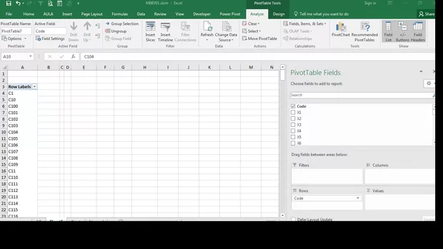 Екранна снимка към: Как се формират Fields в Pivot?